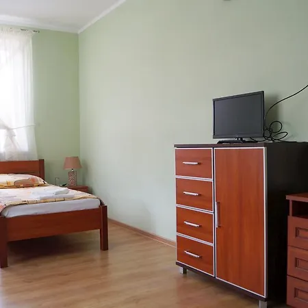 Dom Goscinny Niegocin Гостевой дом *